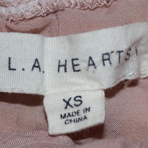 L.A. Hearts Floral Romper. Women's Size XS. - Picture 6 of 8